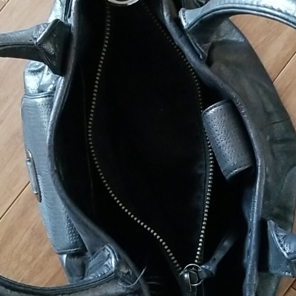 Botkier Metallic Bag - Picture 3 of 3